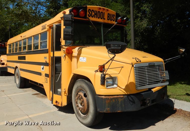 image for item DE4088 2001 Freightliner FS65 Thomas school bus