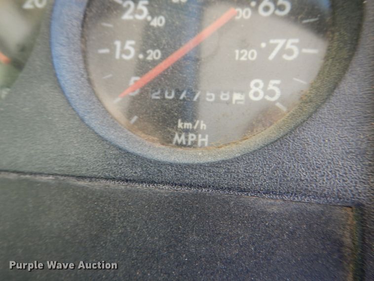 image for item DE4088 2001 Freightliner FS65 Thomas school bus