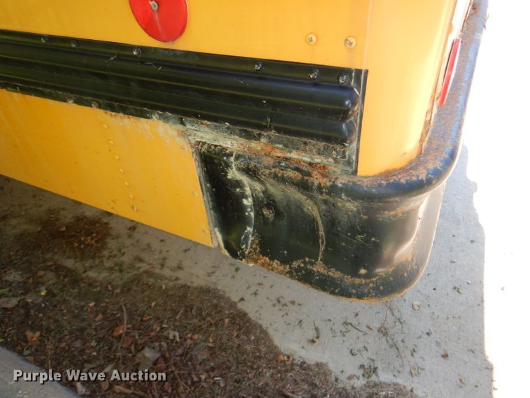 image for item DE4088 2001 Freightliner FS65 Thomas school bus