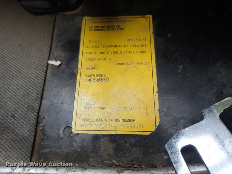 image for item DE5552 1978 Ford F700 fire truck