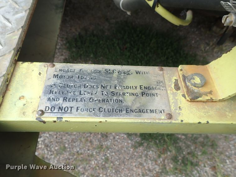 image for item DE5552 1978 Ford F700 fire truck