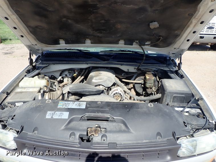 image for item DE5560 2002 Chevrolet Silverado 1500 Ext. Cab pickup truck