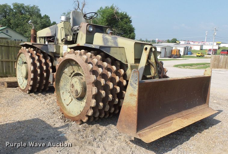 image for item DE7833 1977 Bomag K300 landfill compactor