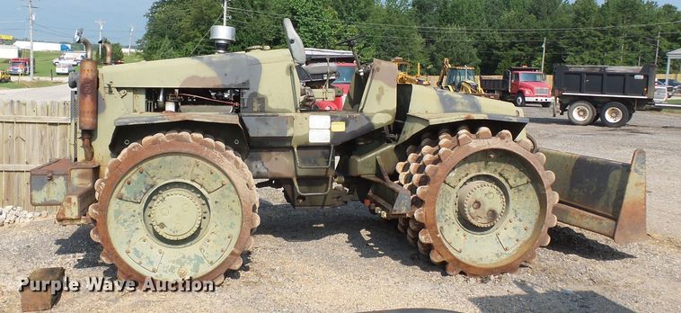 image for item DE7833 1977 Bomag K300 landfill compactor