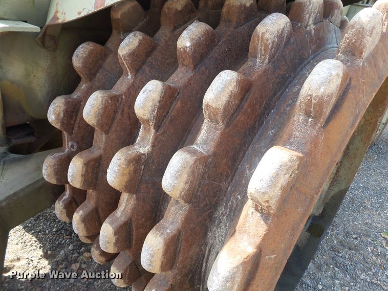 image for item DE7833 1977 Bomag K300 landfill compactor