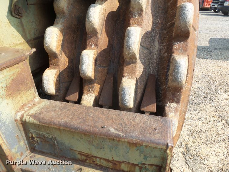 image for item DE7833 1977 Bomag K300 landfill compactor