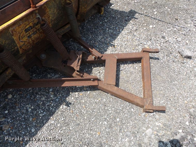 image for item DE7847 Meyer 8'W snow plow