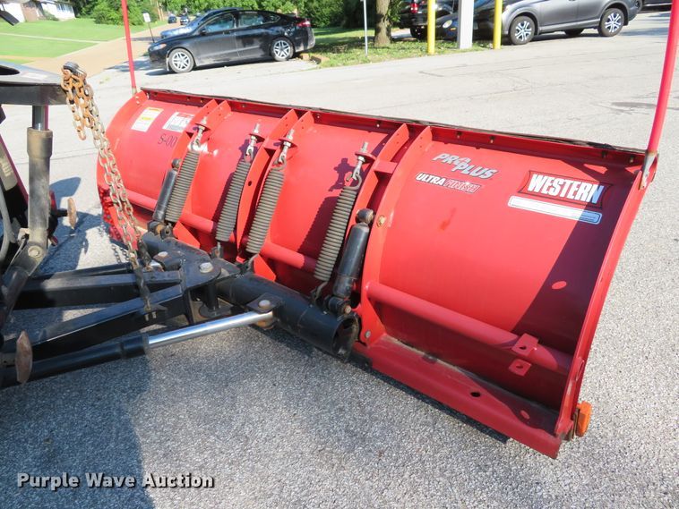 image for item DE8244 2009 Ford F350 Super Duty XL pickup truck