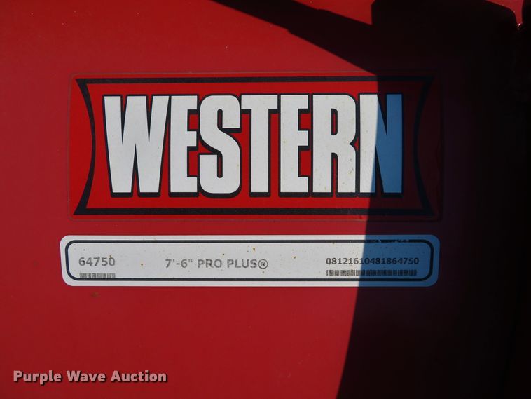 image for item DE8244 2009 Ford F350 Super Duty XL pickup truck