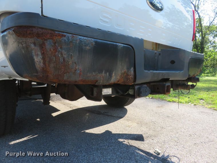 image for item DE8244 2009 Ford F350 Super Duty XL pickup truck