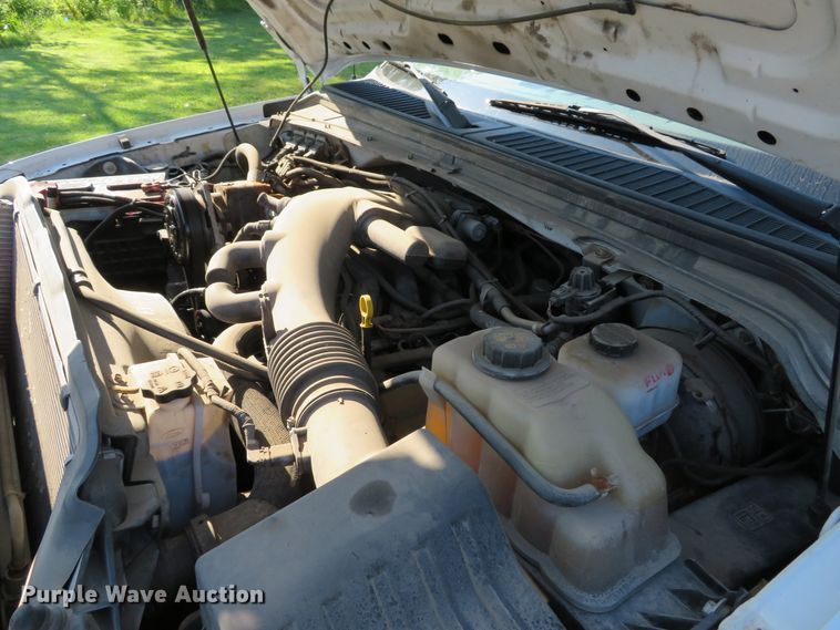 image for item DE8244 2009 Ford F350 Super Duty XL pickup truck