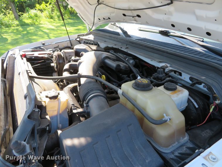 image for item DE8245 2009 Ford F350 Super Duty XL pickup truck