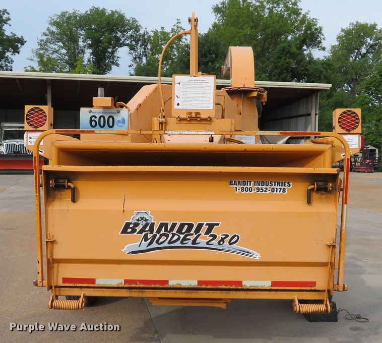 image for item DE8256 Bandit 280 wood chipper