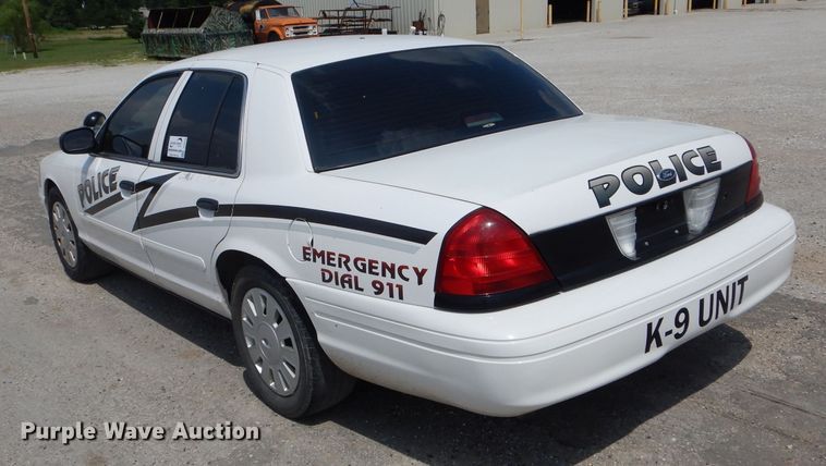 image for item DE8520 2006 Ford Crown Victoria Police Interceptor