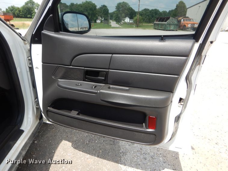 image for item DE8520 2006 Ford Crown Victoria Police Interceptor