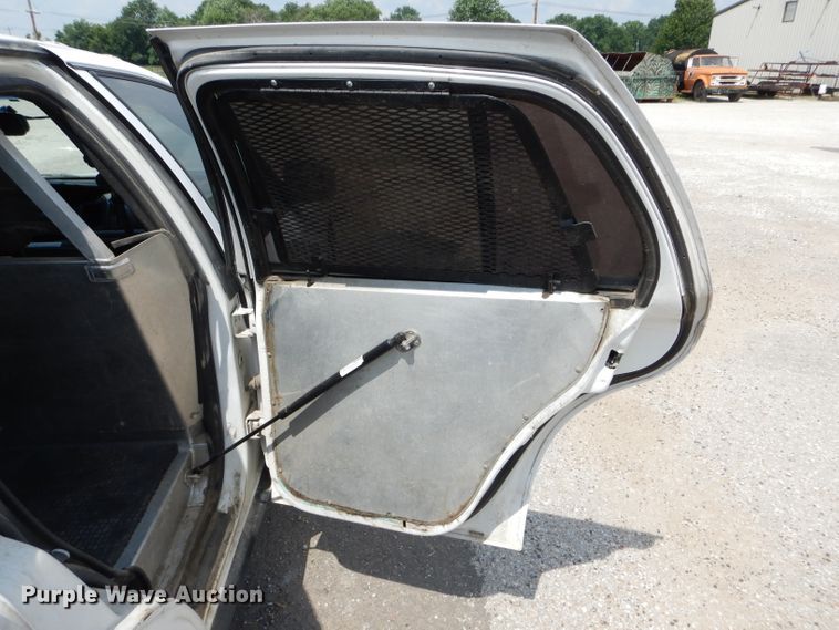 image for item DE8520 2006 Ford Crown Victoria Police Interceptor