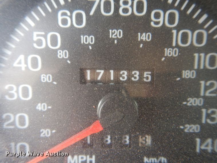 image for item DE8521 2004 Ford Crown Victoria Police Interceptor