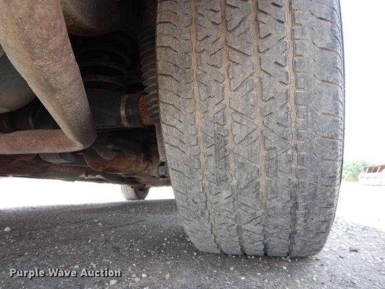 image for item DE8521 2004 Ford Crown Victoria Police Interceptor