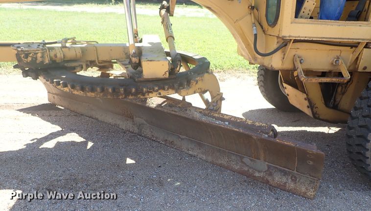 image for item DE9018 Fiat-Allis 65B rigid frame motor grader