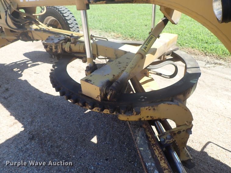 image for item DE9018 Fiat-Allis 65B rigid frame motor grader