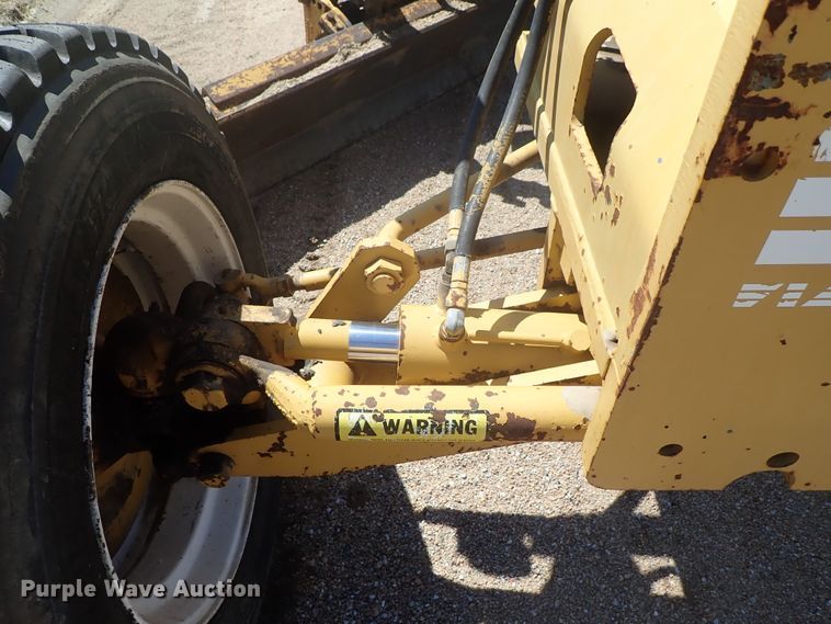 image for item DE9018 Fiat-Allis 65B rigid frame motor grader