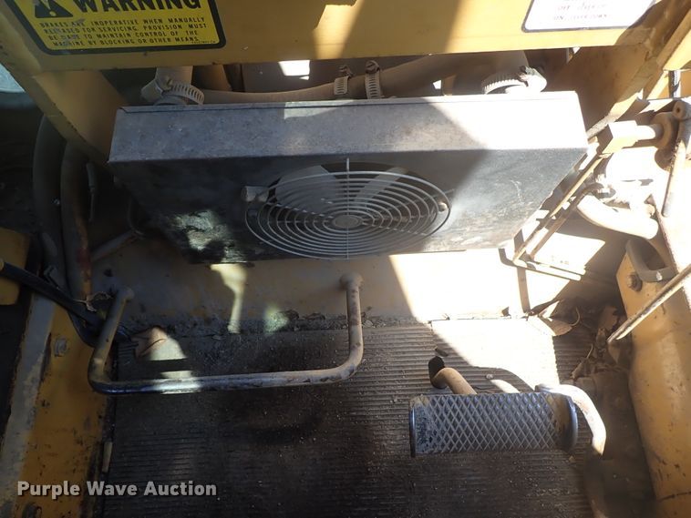 image for item DE9018 Fiat-Allis 65B rigid frame motor grader