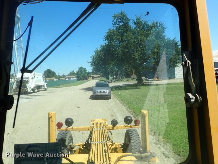 image for item DE9018 Fiat-Allis 65B rigid frame motor grader