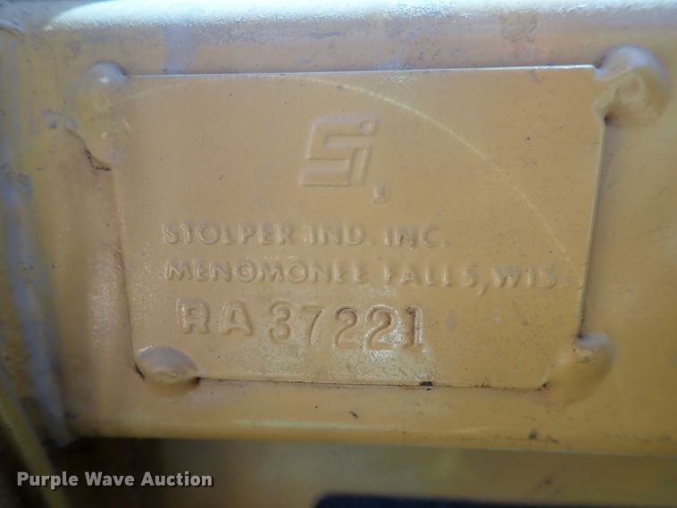 image for item DE9018 Fiat-Allis 65B rigid frame motor grader