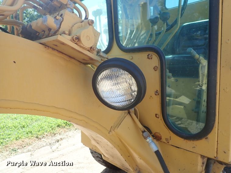 image for item DE9018 Fiat-Allis 65B rigid frame motor grader