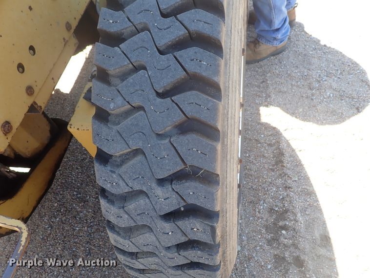 image for item DE9018 Fiat-Allis 65B rigid frame motor grader