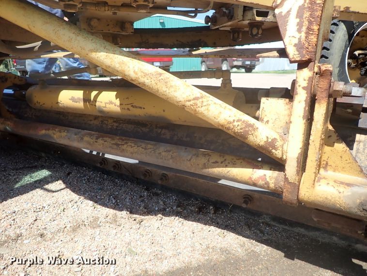 image for item DE9018 Fiat-Allis 65B rigid frame motor grader