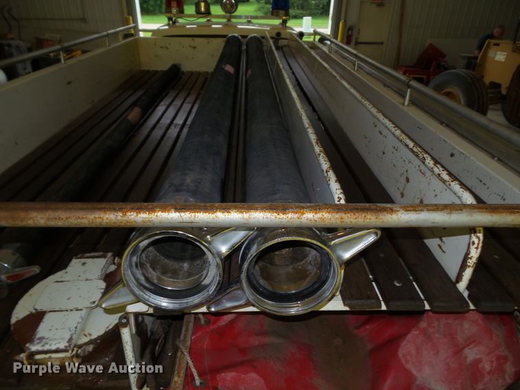 image for item DF0784 1976 Ford F750 fire truck