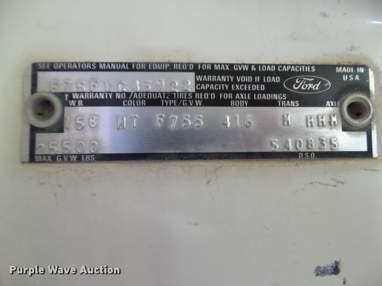 image for item DF0784 1976 Ford F750 fire truck