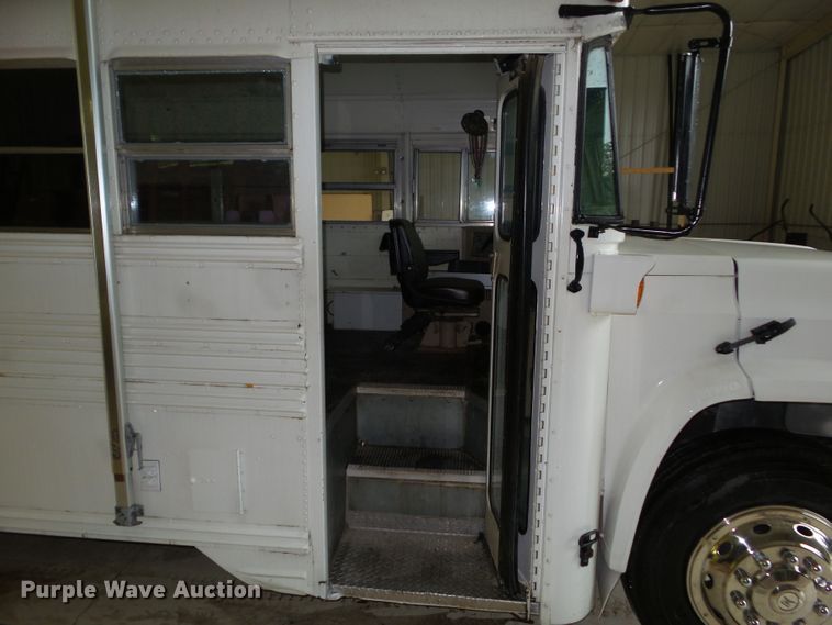 image for item DF0785 1984 Chevrolet Blue Bird school bus