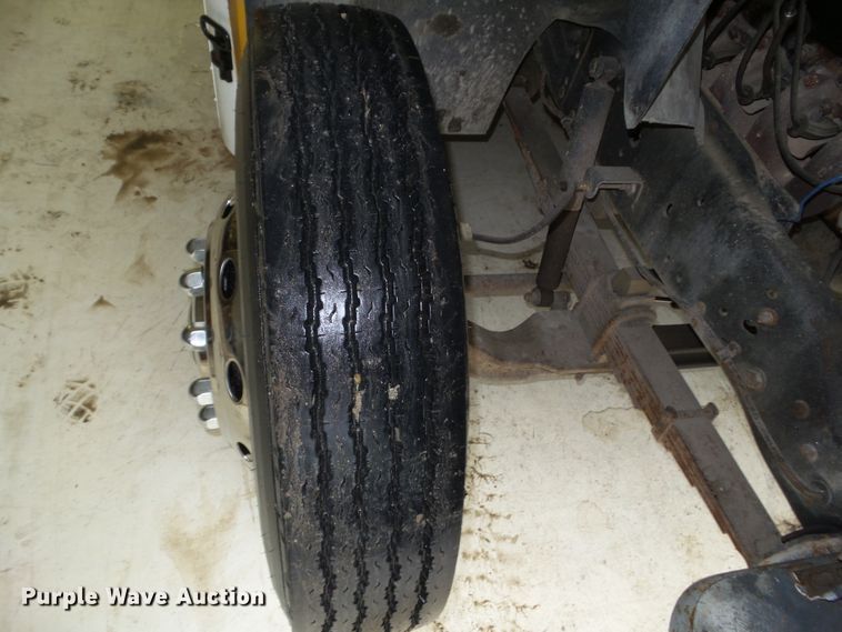 image for item DF0785 1984 Chevrolet Blue Bird school bus