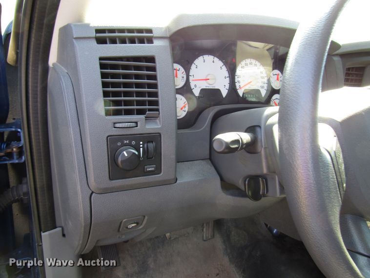 image for item DF4468 2006 Dodge Ram 1500 Quad Cab pickup truck