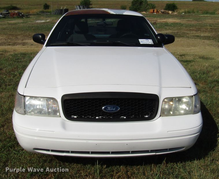 image for item DF4473 2008 Ford Crown Victoria Police Interceptor
