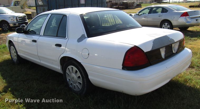 image for item DF4473 2008 Ford Crown Victoria Police Interceptor