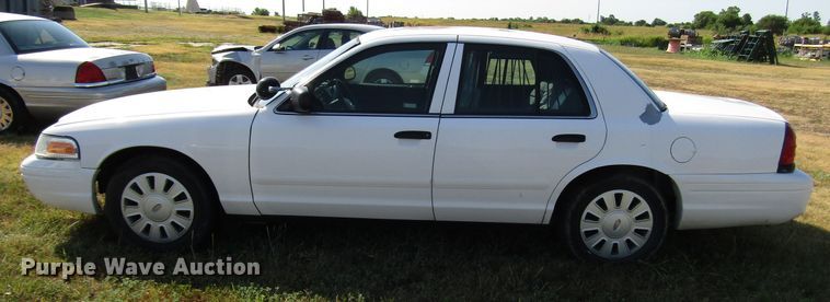 image for item DF4473 2008 Ford Crown Victoria Police Interceptor