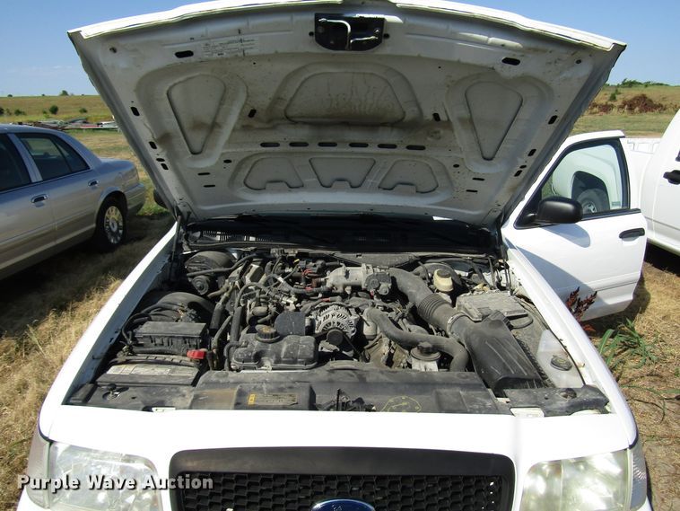 image for item DF4473 2008 Ford Crown Victoria Police Interceptor