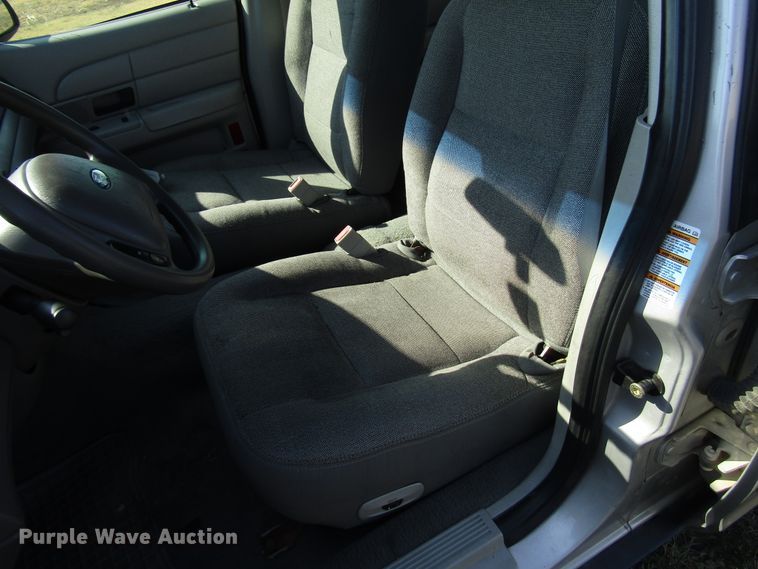 image for item DF4477 2004 Ford Crown Victoria Police Interceptor