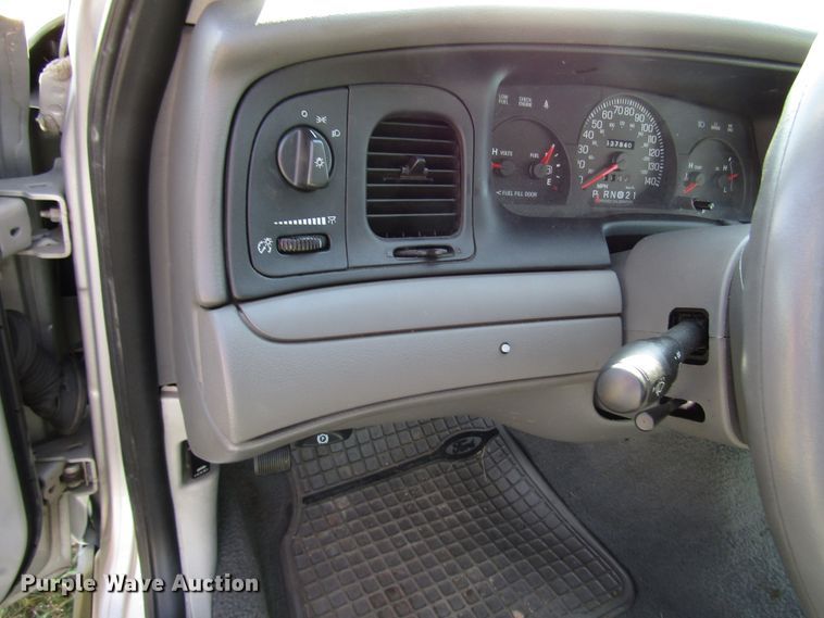 image for item DF4477 2004 Ford Crown Victoria Police Interceptor