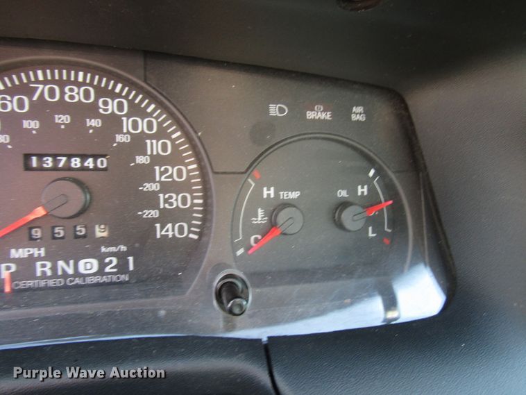 image for item DF4477 2004 Ford Crown Victoria Police Interceptor