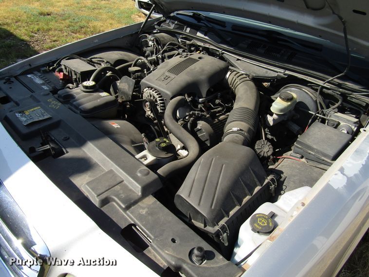 image for item DF4477 2004 Ford Crown Victoria Police Interceptor