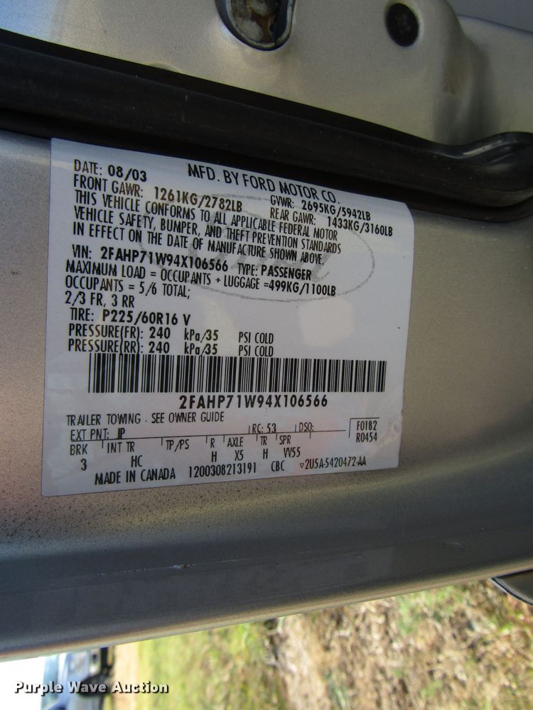 image for item DF4477 2004 Ford Crown Victoria Police Interceptor