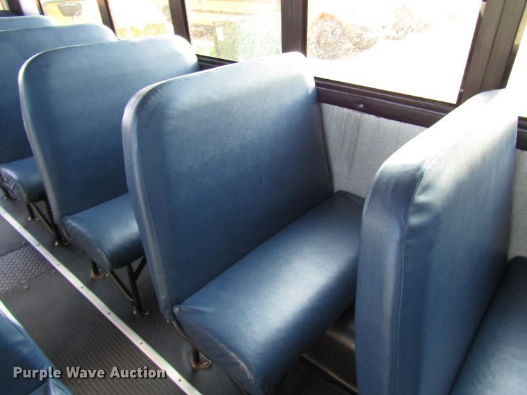 image for item DG1352 2007 Freightliner B2 Thomas school bus