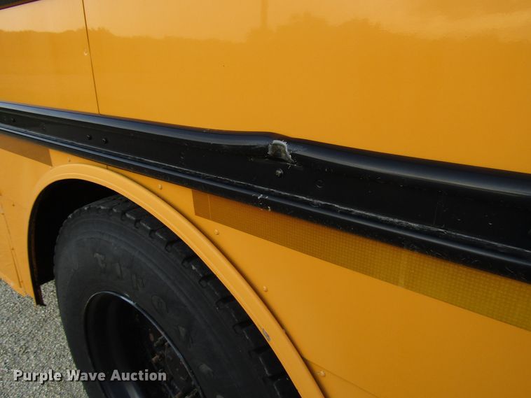 image for item DG1352 2007 Freightliner B2 Thomas school bus