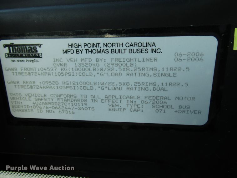 image for item DG1352 2007 Freightliner B2 Thomas school bus