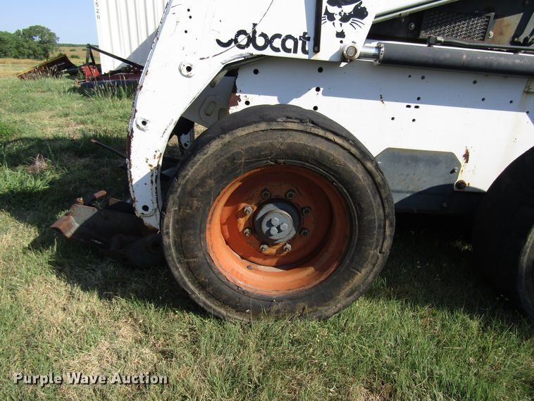 image for item DG1353 1998 Bobcat 863 skid steer