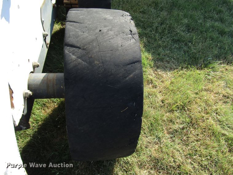 image for item DG1353 1998 Bobcat 863 skid steer